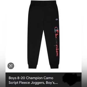 Boys 8-20 Champion Camo
Script Fleece Joggers